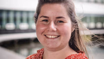 Esther van de Logt (UT)